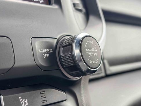 Used 2021 RAM 1500 Big Horn image 30