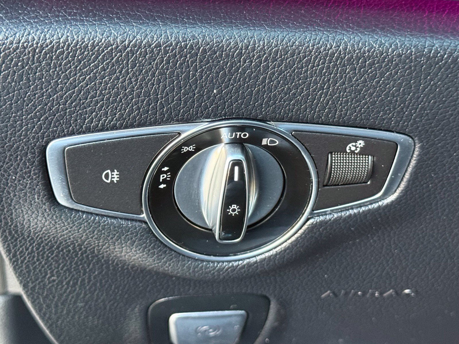 Used 2023 Mercedes-Benz E 350 Sedan image 29