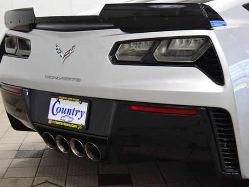 Used 2015 Chevrolet Corvette Z06 w/ 3LZ Preferred Equipment Group image 26