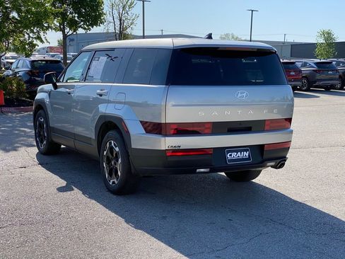 Used 2024 Hyundai Santa Fe SE image 5