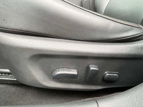 Used 2024 Nissan Sentra SR w/ SR Premium Package FWD image 16