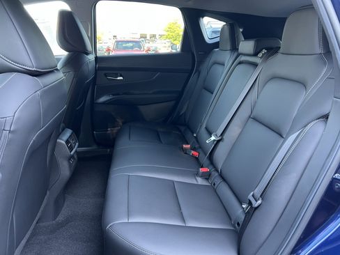 Certified 2025 Nissan Murano SL image 5