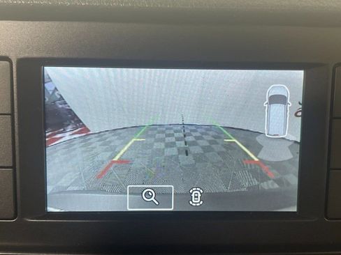 Used 2022 Ford Transit Connect XL image 19