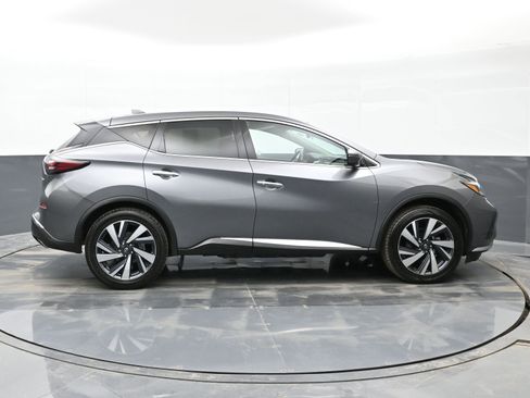 Used 2023 Nissan Murano SL w/ SL Moonroof Package image 9