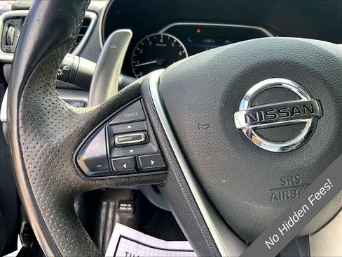Used 2018 Nissan Maxima SR w/ Midnight Edition FWD image 11