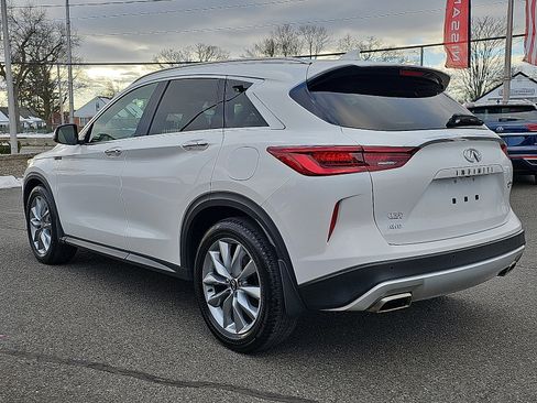 Used 2022 INFINITI QX50 Luxe w/ Cargo Package image 4