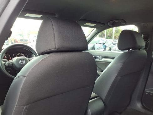 Used 2025 Honda Civic Sport image 13