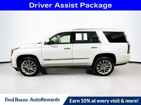Used 2020 Cadillac Escalade Premium Luxury AWD/4WD image 5