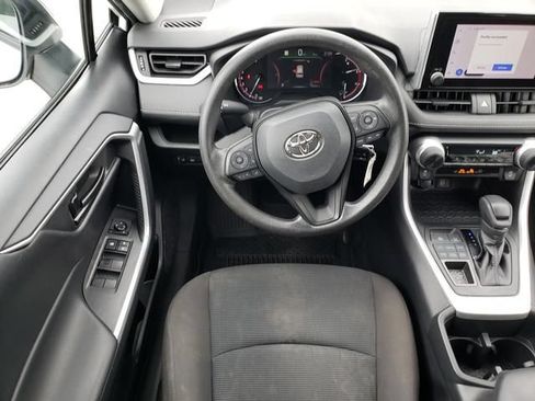 Used 2023 Toyota RAV4 LE AWD/4WD image 14