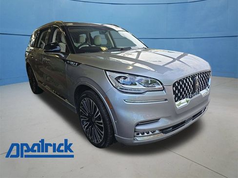 Used 2024 Lincoln Aviator Black Label AWD/4WD image 1