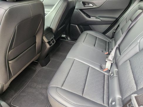 New 2027 Chevrolet Equinox LT w/ Convenience Package II FWD image 24