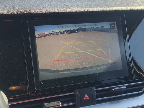 Used 2021 Kia Niro EX w/ Cold Weather Package image 14