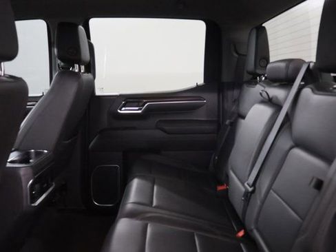 Used 2023 GMC Sierra 1500 SLT w/ SLT Convenience Package AWD/4WD image 28