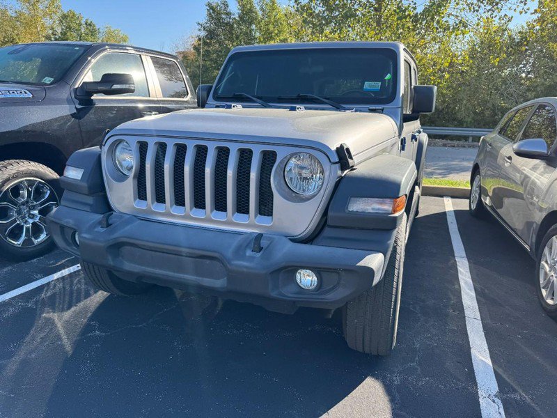Used 2018 Jeep Wrangler Unlimited Sport S AWD/4WD image 2