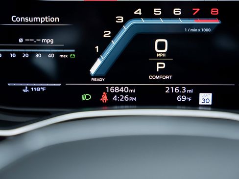 Used 2024 Audi S6 Premium Plus w/ Premium Plus Package image 49