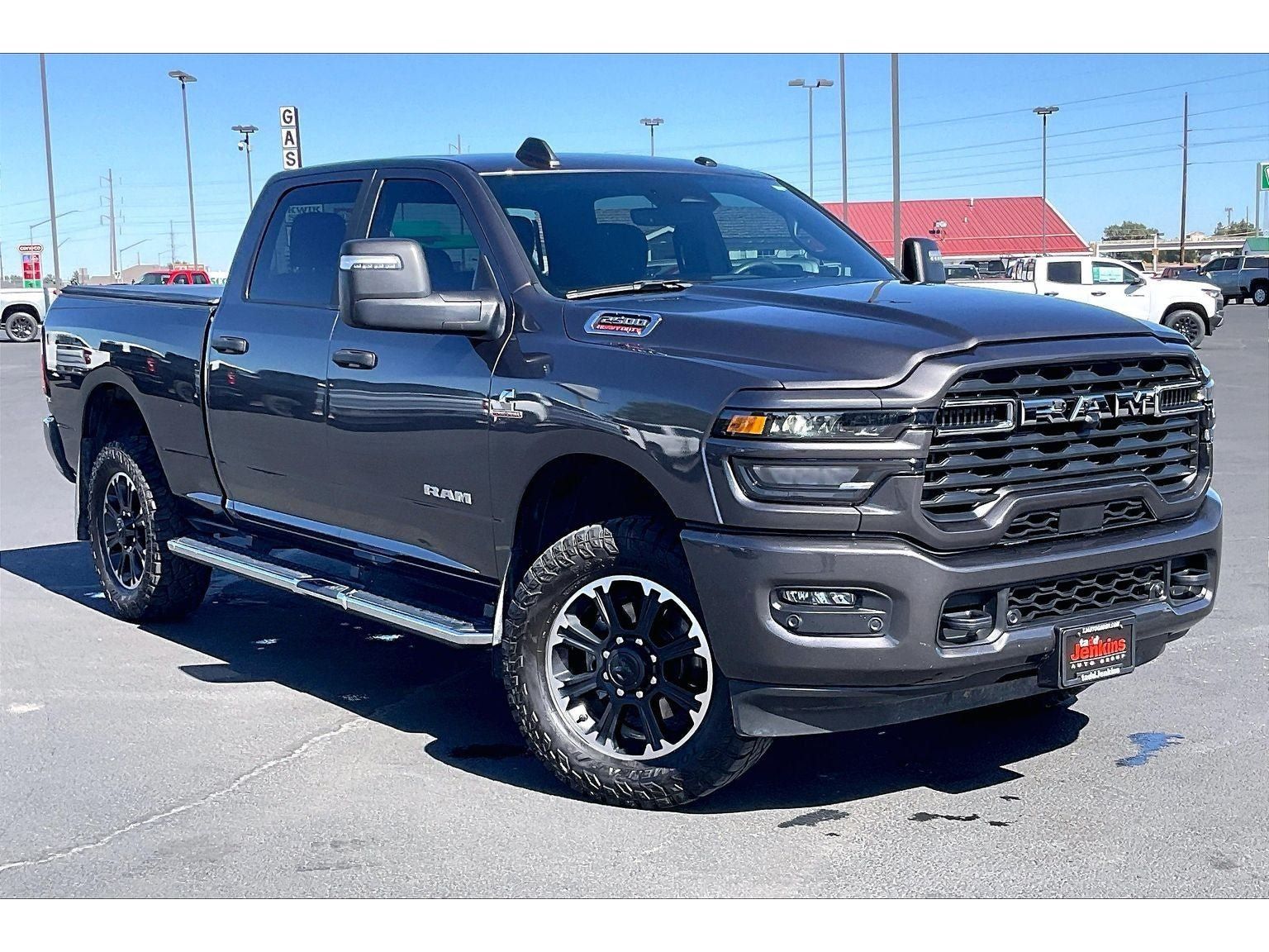 Used 2025 RAM 2500 Big Horn AWD/4WD image 2