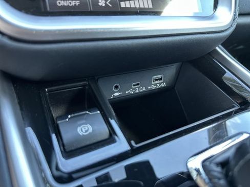 Certified 2024 Subaru Legacy Premium AWD/4WD image 21