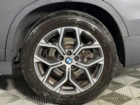 Used 2021 BMW X1 sDrive28i w/ Convenience Package FWD image 11
