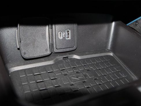 Used 2024 Ford Bronco Wildtrak image 19