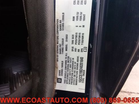 Used 2004 Chevrolet Colorado LS image 17