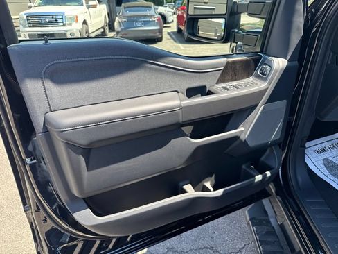 Used 2026 Ford F250 Lariat w/ Black Appearance Package AWD/4WD image 10