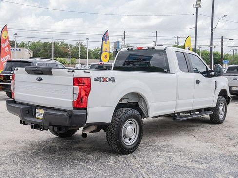 Used 2021 Ford F250 XL w/ Power Equipment Group AWD/4WD image 5