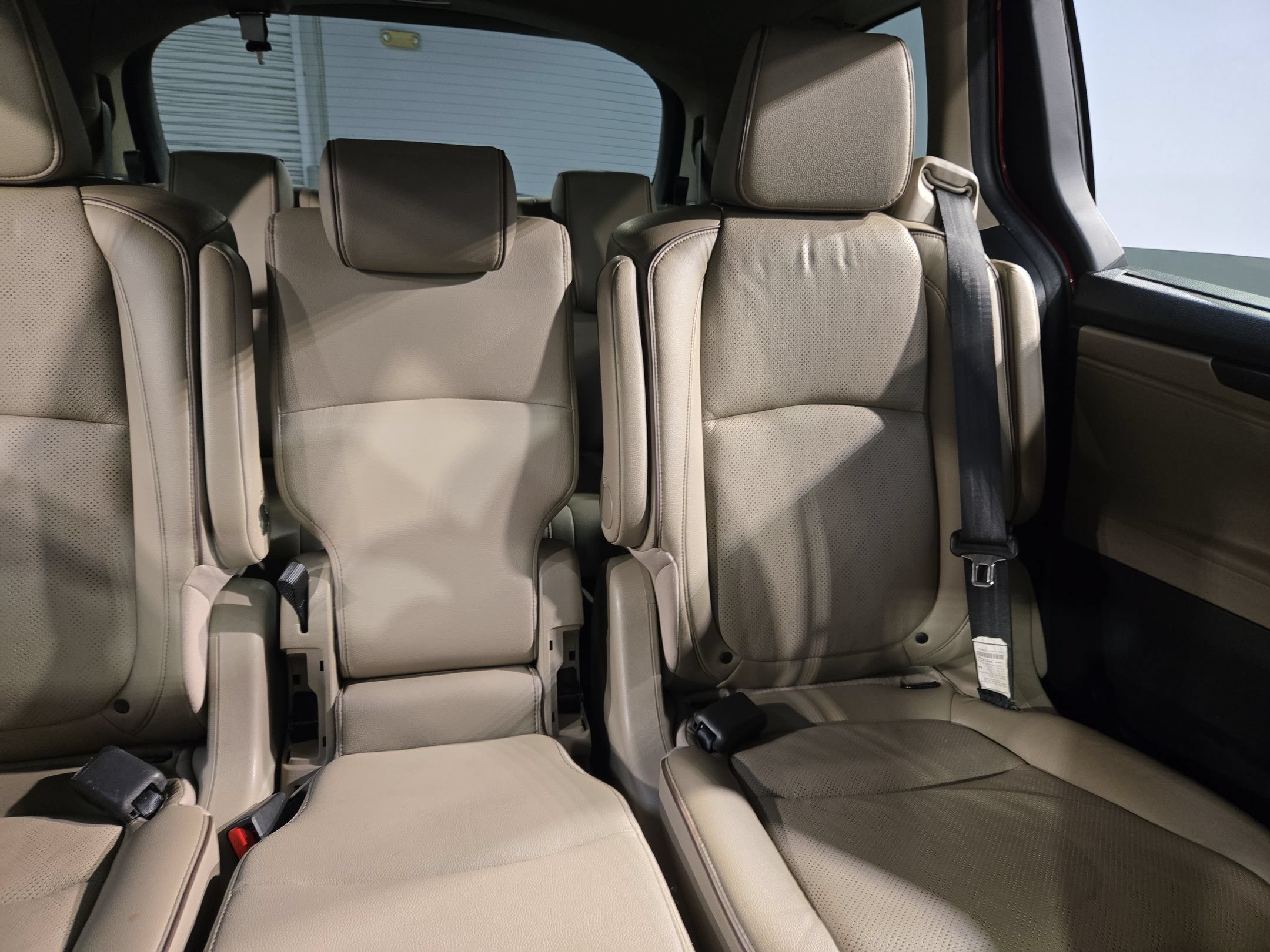 Used 2023 Honda Odyssey Elite image 14