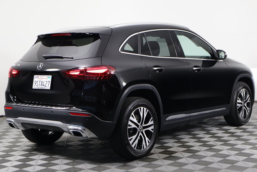 Certified 2025 Mercedes-Benz GLA 250 image 4