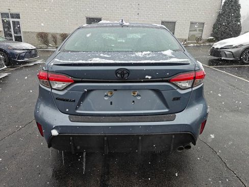 Used 2024 Toyota Corolla SE image 3