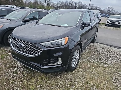 Used 2023 Ford Edge SEL w/ Convenience Package image 3