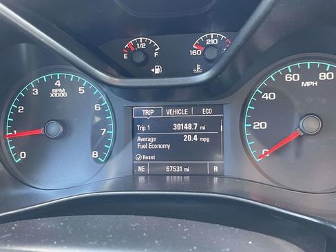 Used 2022 Chevrolet Colorado LT w/ Fleet Safety Package RWD image 26