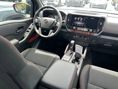 New 2026 Nissan Frontier PRO-4X w/ Tow Package AWD/4WD image 10