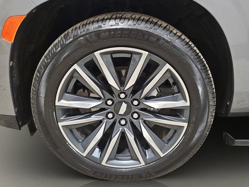 Used 2021 Cadillac Escalade ESV Sport w/ Driver Assist Tech Package AWD/4WD image 23