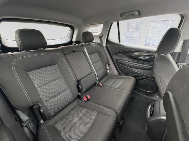 Used 2024 GMC Terrain SLE FWD image 28