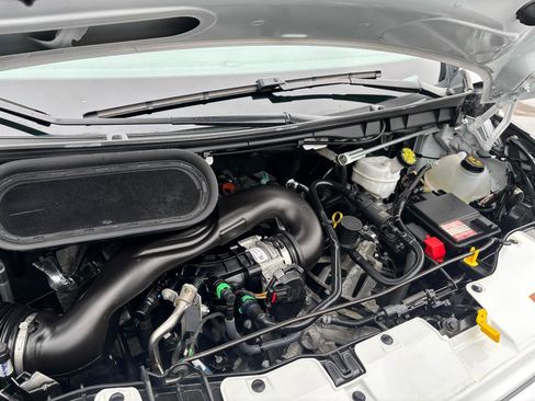 Used 2024 Ford Transit 250 Low Roof w/ Exterior Upgrade Package image 10