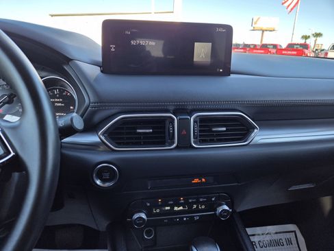 Used 2025 MAZDA CX-5 AWD 2.5 S w/ Select Package image 30