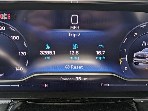 Used 2024 Chevrolet Silverado 1500 LT RWD image 26