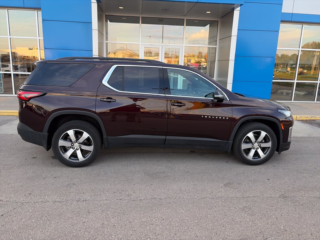 Used 2023 Chevrolet Traverse LT w/ LT Premium Package AWD/4WD 360° Tour