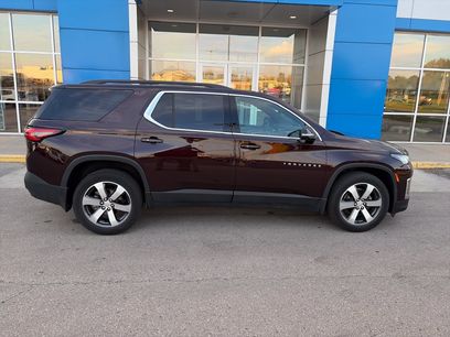 Used 2023 Chevrolet Traverse LT w/ LT Premium Package