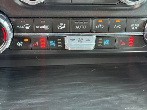 Used 2024 Ford F150 Lariat w/ Equipment Group 502A High AWD/4WD image 36