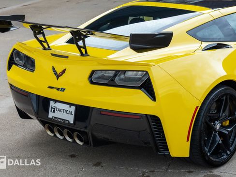 Used 2019 Chevrolet Corvette ZR1 RWD image 16