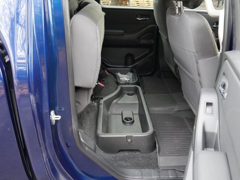 Certified 2022 Nissan Frontier SV w/ Technology Package image 27