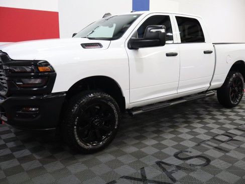Used 2025 RAM 2500 Tradesman AWD/4WD image 2