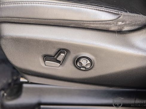 Used 2022 Chrysler Pacifica Touring-L w/ S Appearance Package FWD image 22