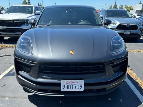 Used 2022 Porsche Macan AWD/4WD image 6
