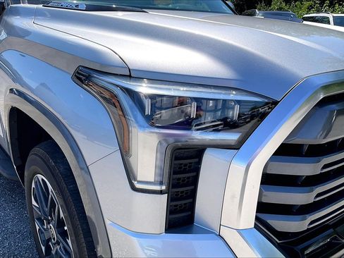 Used 2024 Toyota Tundra Limited AWD/4WD image 27