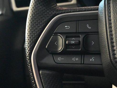 Certified 2025 Toyota Tacoma TRD Sport image 13