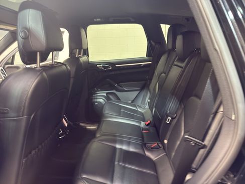 Used 2013 Porsche Cayenne Diesel image 30