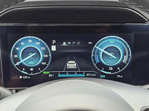 New 2025 Hyundai Elantra Limited FWD image 11