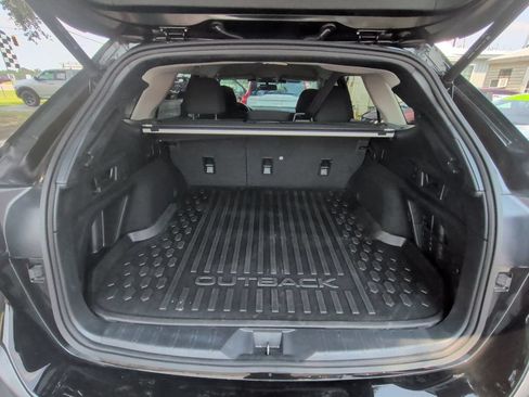 Used 2023 Subaru Outback Premium AWD/4WD image 22